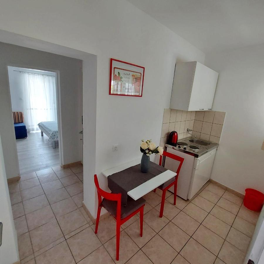 Apartments Villa Antony Drvenik  Esterno foto