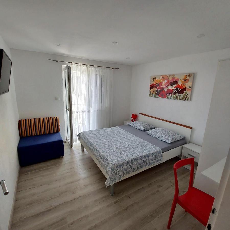 Apartments Villa Antony Drvenik  Esterno foto